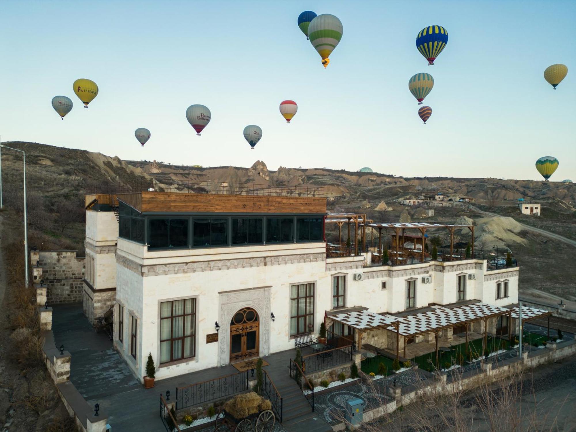 Garden Suites Hotel Cappadocia Göreme Ngoại thất bức ảnh